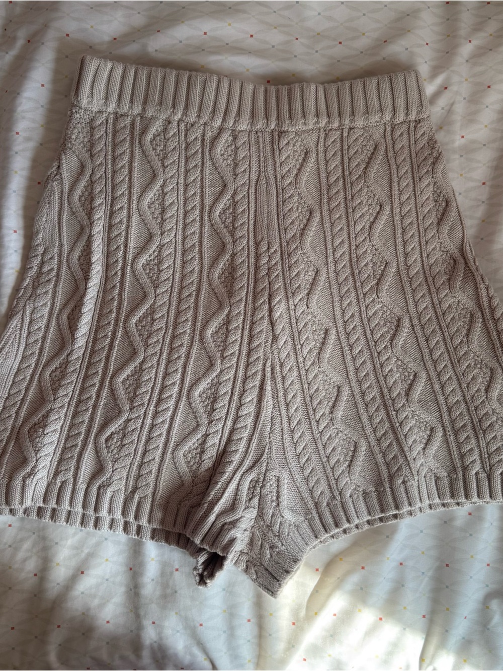 love, bonito knit shorts